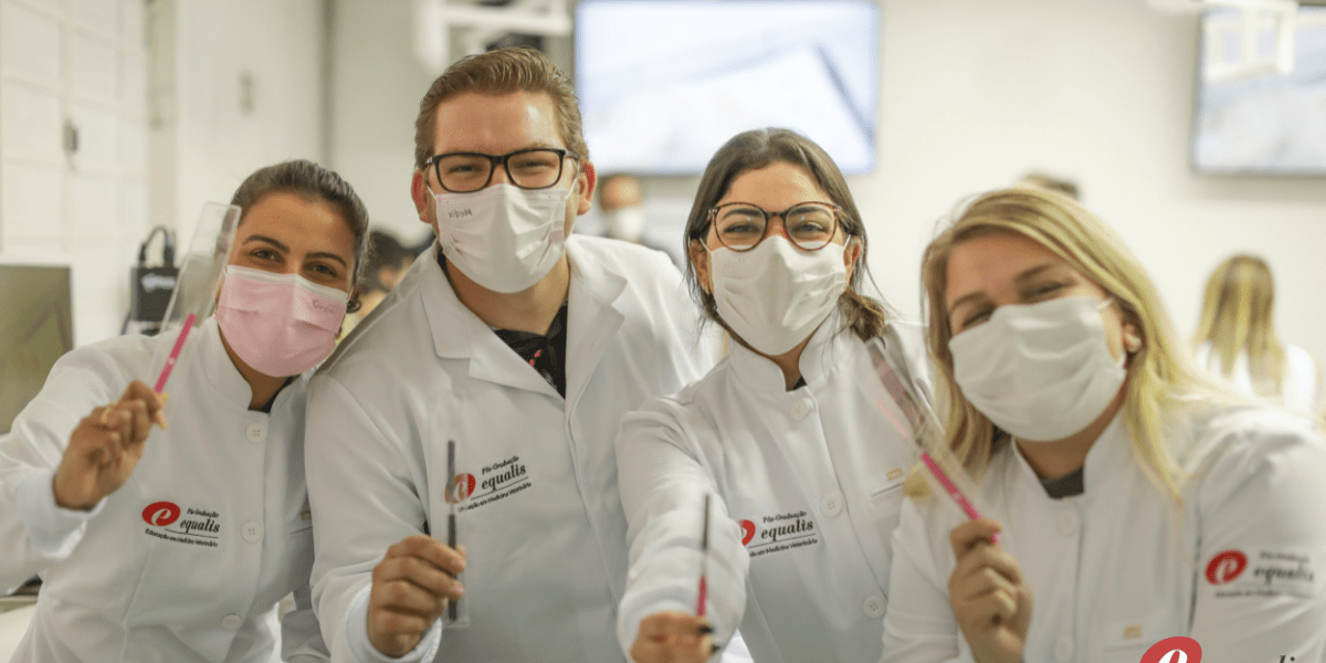 Pós Graduação em Dermatologia Veterinária - Imagem 19